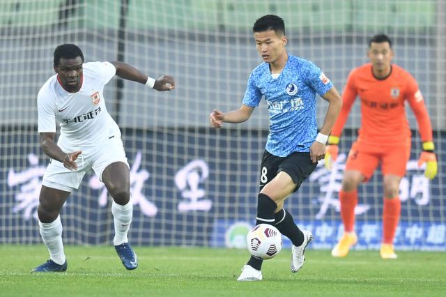 欧冠直播下载-【中超】儒尼奥尔造2球埃里克建功 大连人1比2亚泰